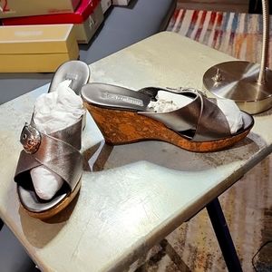 Brighton wedge heels